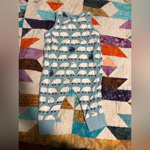 Hannah Andersson Black Sheep Romper Overallsa - Picture 2 of 3